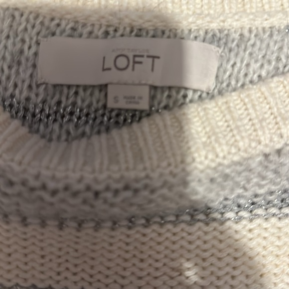 LOFT Sweater EUC - Picture 2 of 7